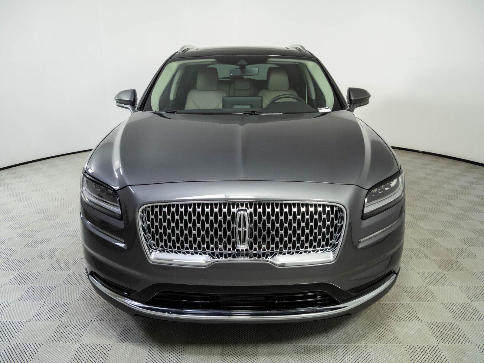 Used 2022 Lincoln Nautilus Reserve AWD/4WD image 35