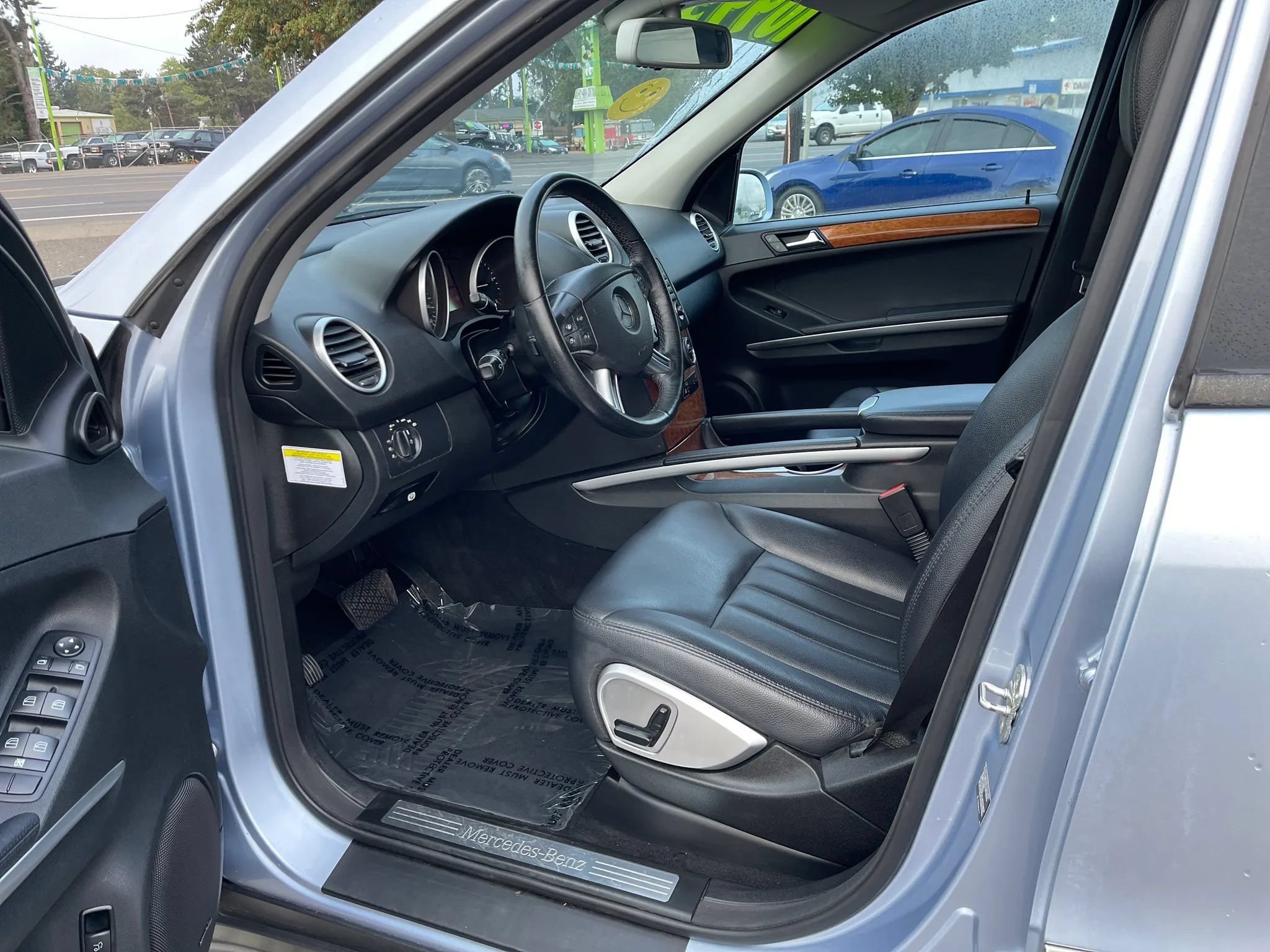 Used 2008 Mercedes-Benz ML 320 4MATIC image 7