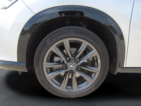 Certified 2025 Acura ADX A-Spec AWD/4WD image 4