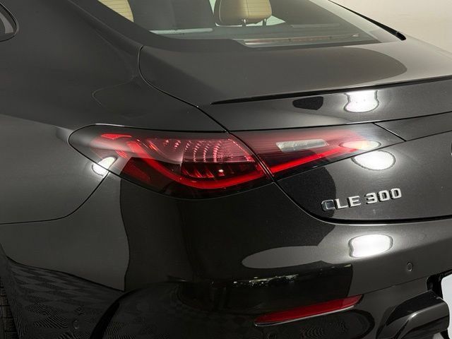Used 2024 Mercedes-Benz CLE 300 4MATIC Coupe image 13