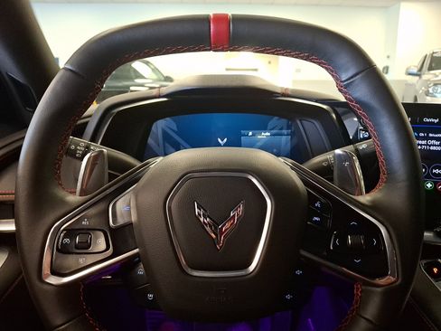 Used 2023 Chevrolet Corvette Stingray Coupe w/ Z51 Performance Package RWD image 19