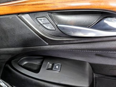 Used 2015 Cadillac Escalade ESV Luxury image 11