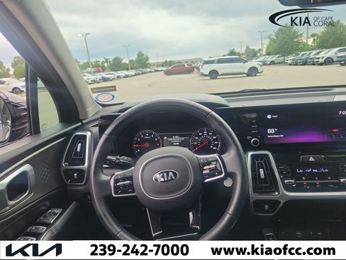 Certified 2021 Kia Sorento SX AWD/4WD image 21