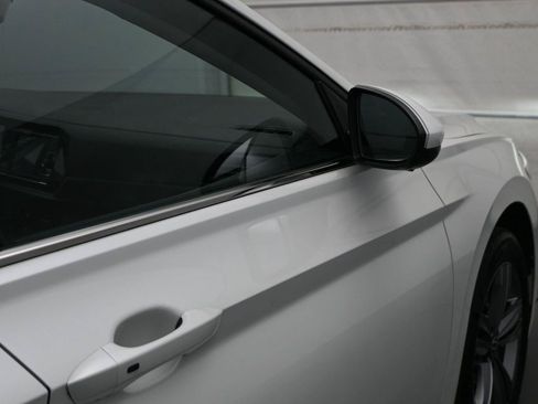Used 2023 Volkswagen Jetta SE w/ Panoramic Sunroof Package FWD image 14