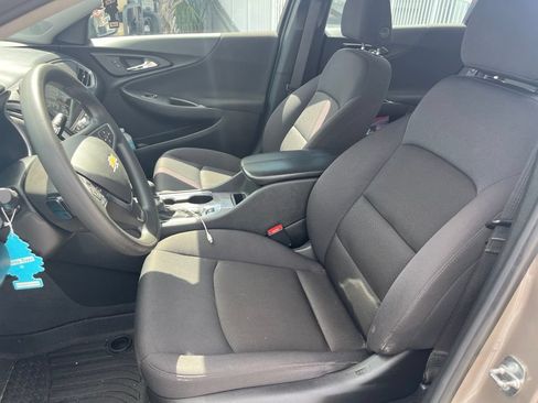 Used 2023 Chevrolet Malibu LT w/ Driver Confidence Package FWD image 7