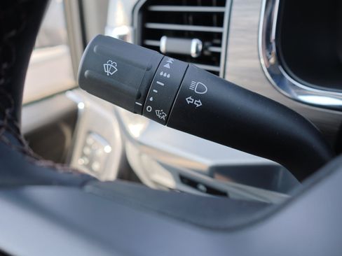 Certified 2025 Ford F150 Lariat w/ Equipment Group 501A Mid image 15