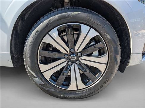 Used 2024 Volvo XC60 T8 Plus w/ Climate Package AWD/4WD image 27