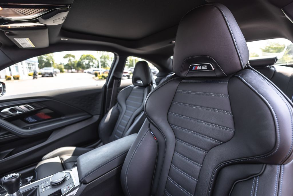 Used 2023 BMW M2 w/ Lighting Package RWD image 19