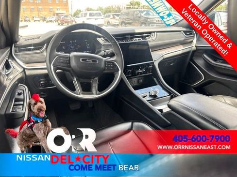 Used 2024 Jeep Grand Cherokee Limited 4xe AWD/4WD image 12
