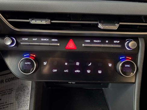 Used 2025 Hyundai Sonata SEL image 31