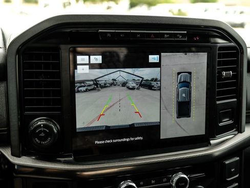 Used 2021 Ford F150 Platinum w/ Equipment Group 701A High AWD/4WD image 21