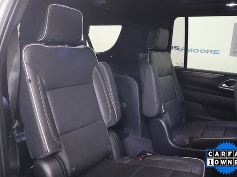 Certified 2023 Chevrolet Suburban Premier w/ Premium Package image 21