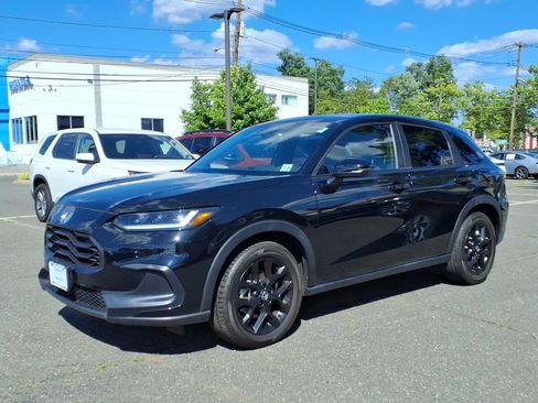 Certified 2024 Honda HR-V Sport image 3