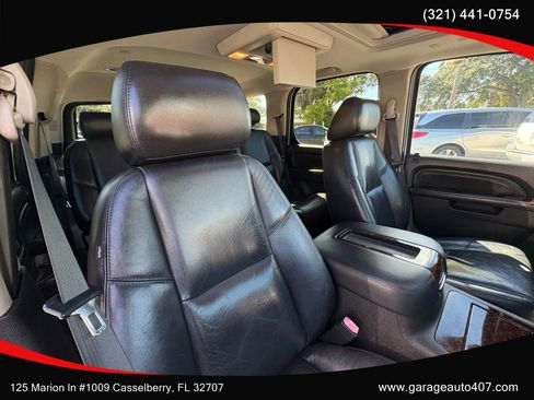 Used 2010 GMC Yukon Denali image 29