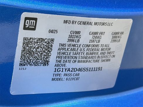 Certified 2025 Chevrolet Corvette Stingray Coupe w/ 1LT image 30