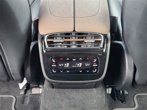 Certified 2023 Mercedes-Benz EQS 580 4MATIC Sedan image 14
