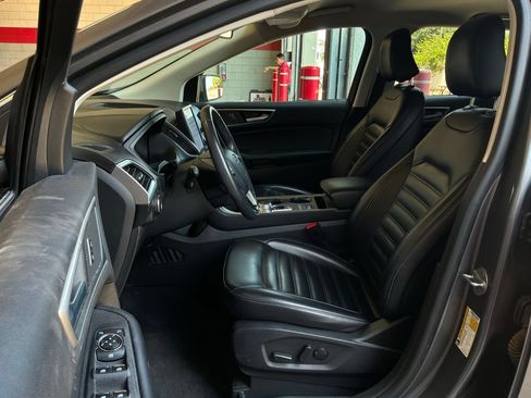 Used 2024 Ford Edge SEL AWD/4WD image 11