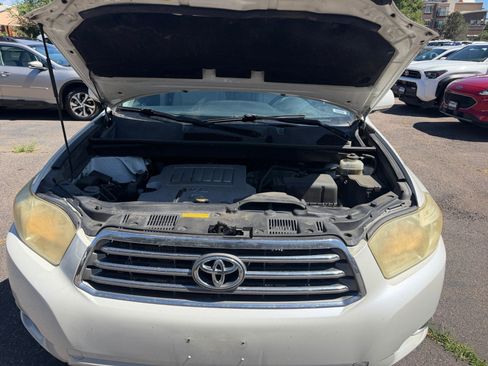 Used 2009 Toyota Highlander Limited w/ Extra Value Pkg 8 AWD/4WD image 20