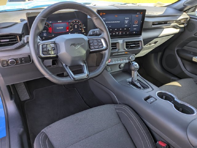 Certified 2024 Ford Mustang Coupe RWD image 14