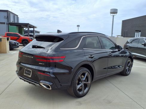 Certified 2026 Genesis GV70 3.5T Sport Prestige AWD/4WD image 6