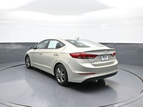 Used 2017 Hyundai Elantra Value Edition w/ Cargo Package image 8