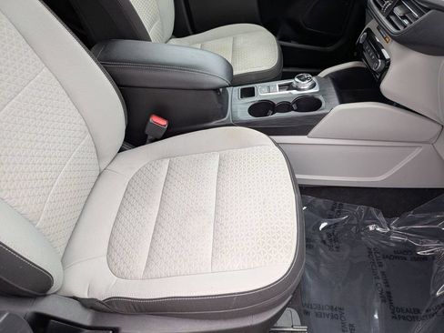 Used 2023 Ford Escape Active w/ Tech Pack #1 AWD/4WD image 30