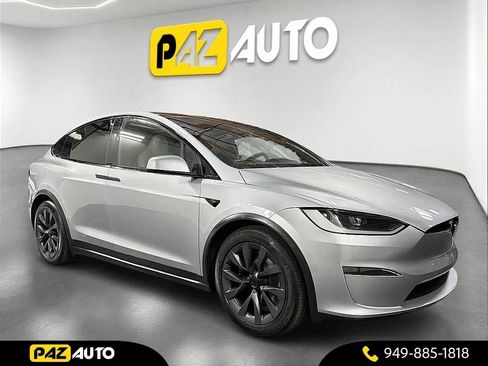 Used 2025 Tesla Model X image 7