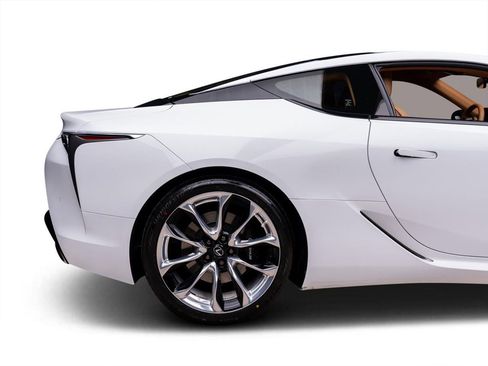 Used 2019 Lexus LC 500 Coupe w/ Sport Package image 21