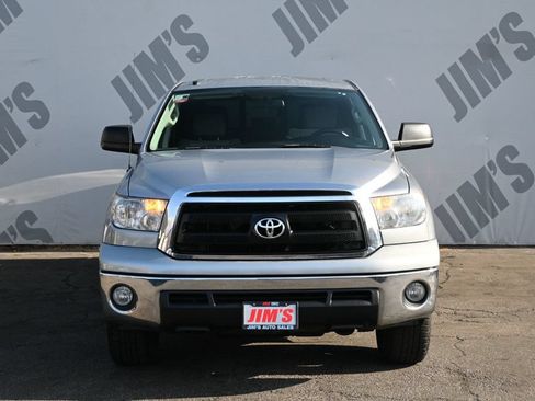 Used 2012 Toyota Tundra 4x4 Double Cab w/ Tow Pkg image 2