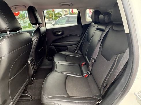Used 2021 Jeep Compass Latitude AWD/4WD image 11