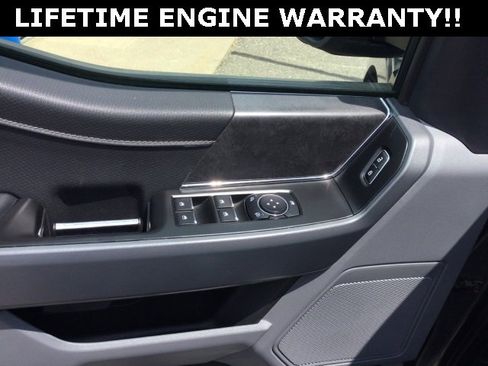 Used 2024 Ford F150 XLT image 11