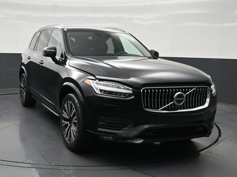 Used 2021 Volvo XC90 T6 Momentum AWD/4WD image 7