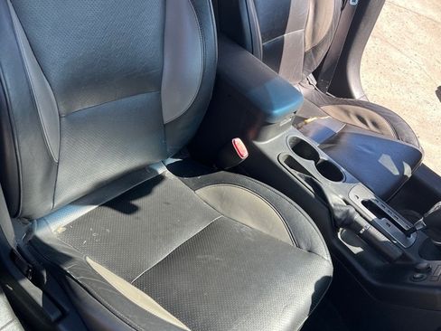 Used 2008 Pontiac G6 GXP w/ Sun And Sound Package image 22