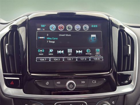 Used 2019 Chevrolet Traverse High Country AWD/4WD image 14