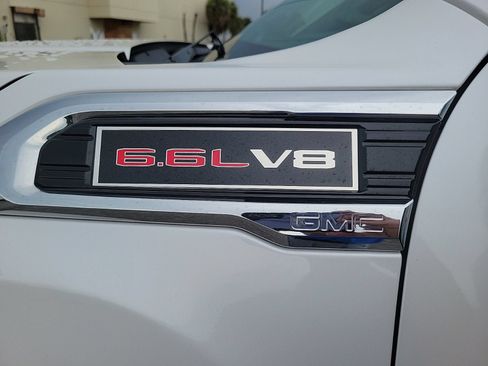 Used 2022 GMC Sierra 2500 Denali AWD/4WD image 10