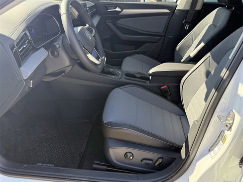 New 2026 Volkswagen Jetta SE image 12