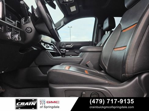 Used 2025 GMC Sierra 1500 AT4 AWD/4WD image 10