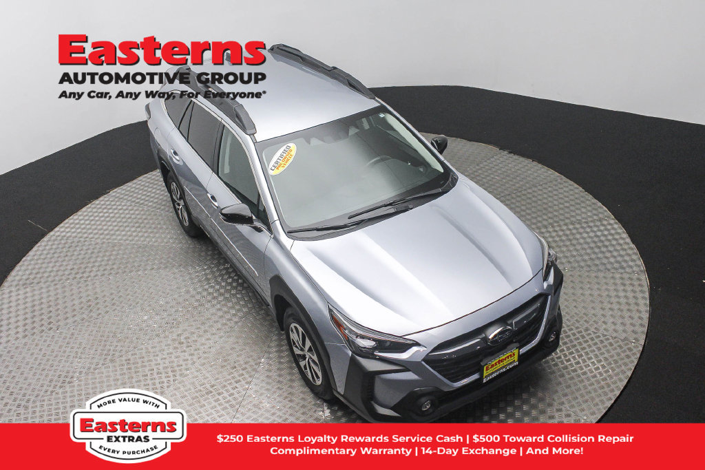 Used 2025 Subaru Outback Premium AWD/4WD image 4