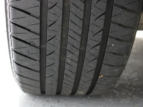 Used 2011 BMW 528i Sedan image 80