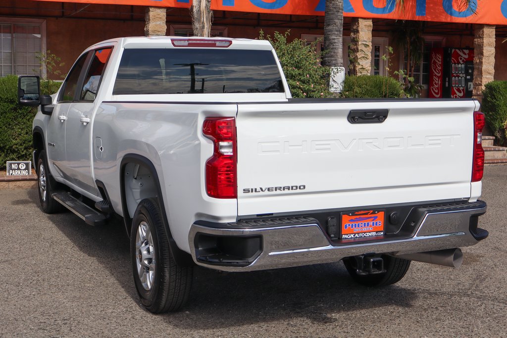 Used 2024 Chevrolet Silverado 2500 LT AWD/4WD image 6