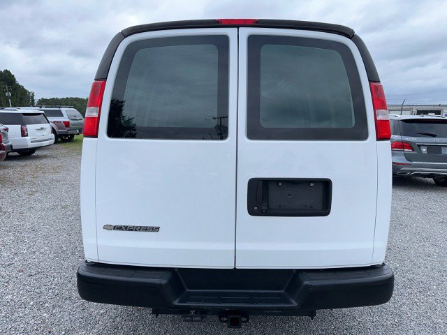 Used 2020 Chevrolet Express 2500 w/ Driver Convenience Package RWD image 9