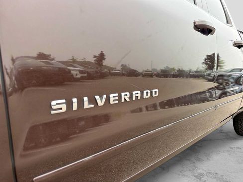 Used 2016 Chevrolet Silverado 1500 LT AWD/4WD image 12