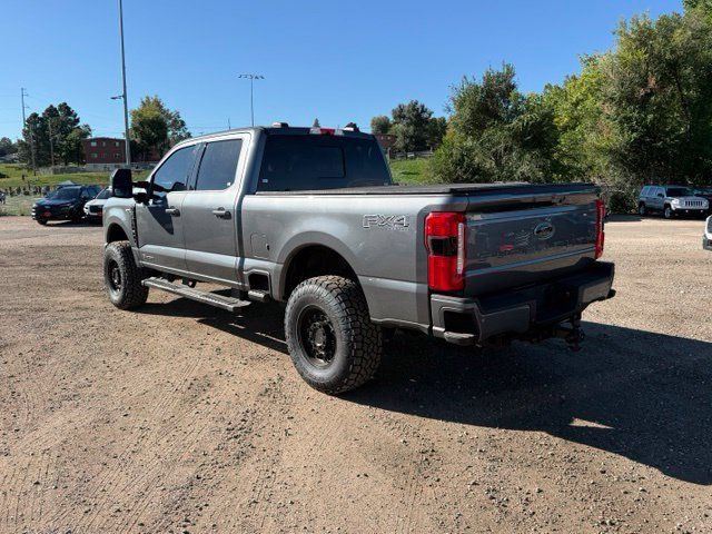Used 2024 Ford F350 Lariat w/ Lariat Ultimate Package AWD/4WD image 3
