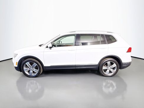 Used 2018 Volkswagen Tiguan SEL Premium image 6
