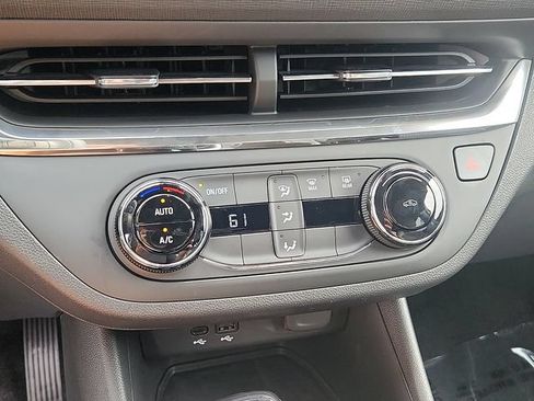 Used 2026 Buick Envista Preferred FWD image 15