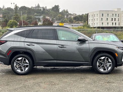 New 2025 Hyundai Tucson SEL w/ Tow & Go Package image 5