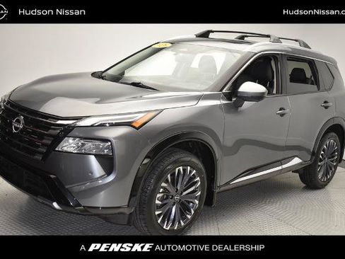 Certified 2026 Nissan Rogue Platinum w/ Platinum Premium Package AWD/4WD image 1