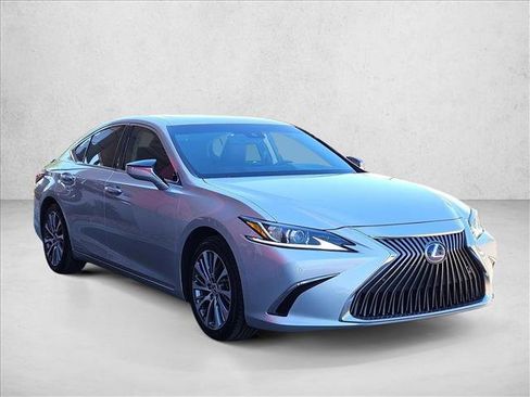 Used 2020 Lexus ES 300h w/ Premium Package FWD image 3