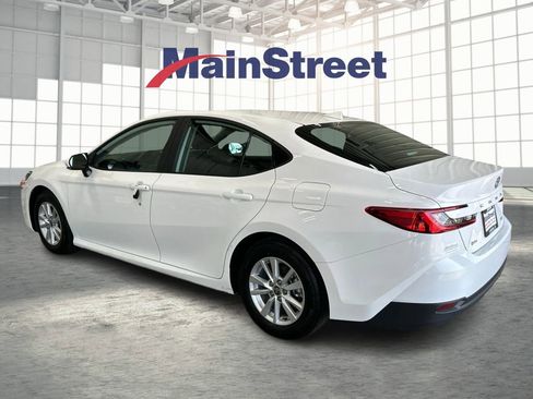 Used 2026 Toyota Camry LE FWD image 3