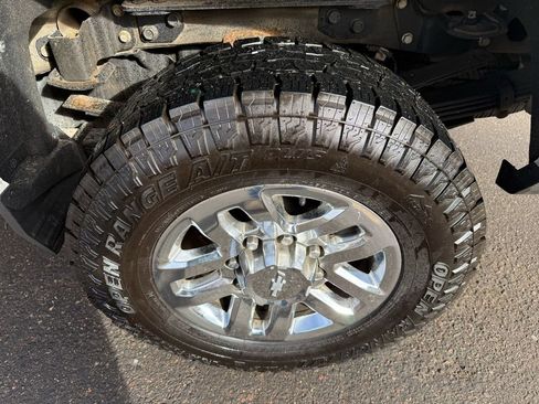 Used 2019 Chevrolet Silverado 3500 High Country w/ Duramax Plus Package image 13